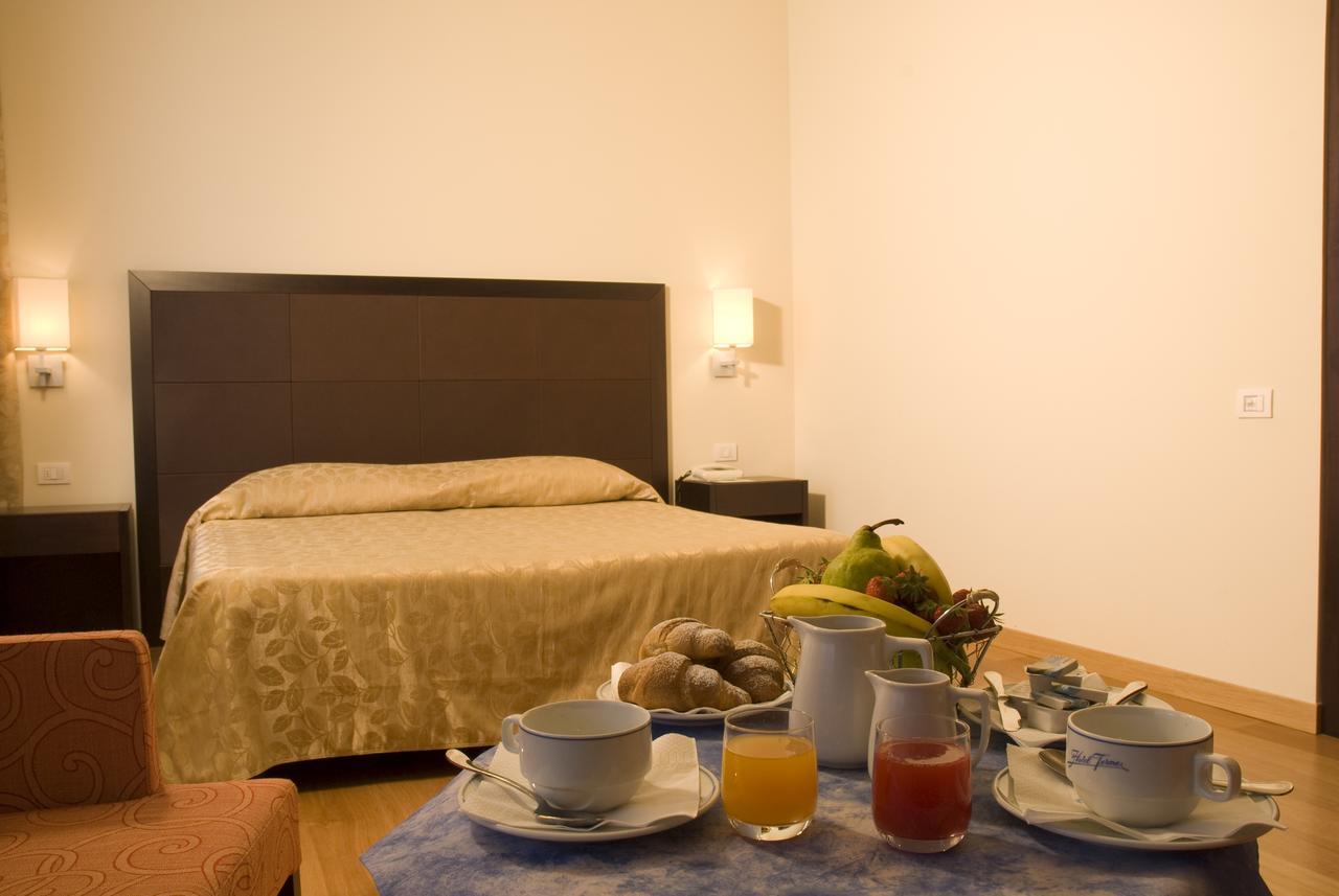 Hotel Terme Монтичелли-Терме Экстерьер фото